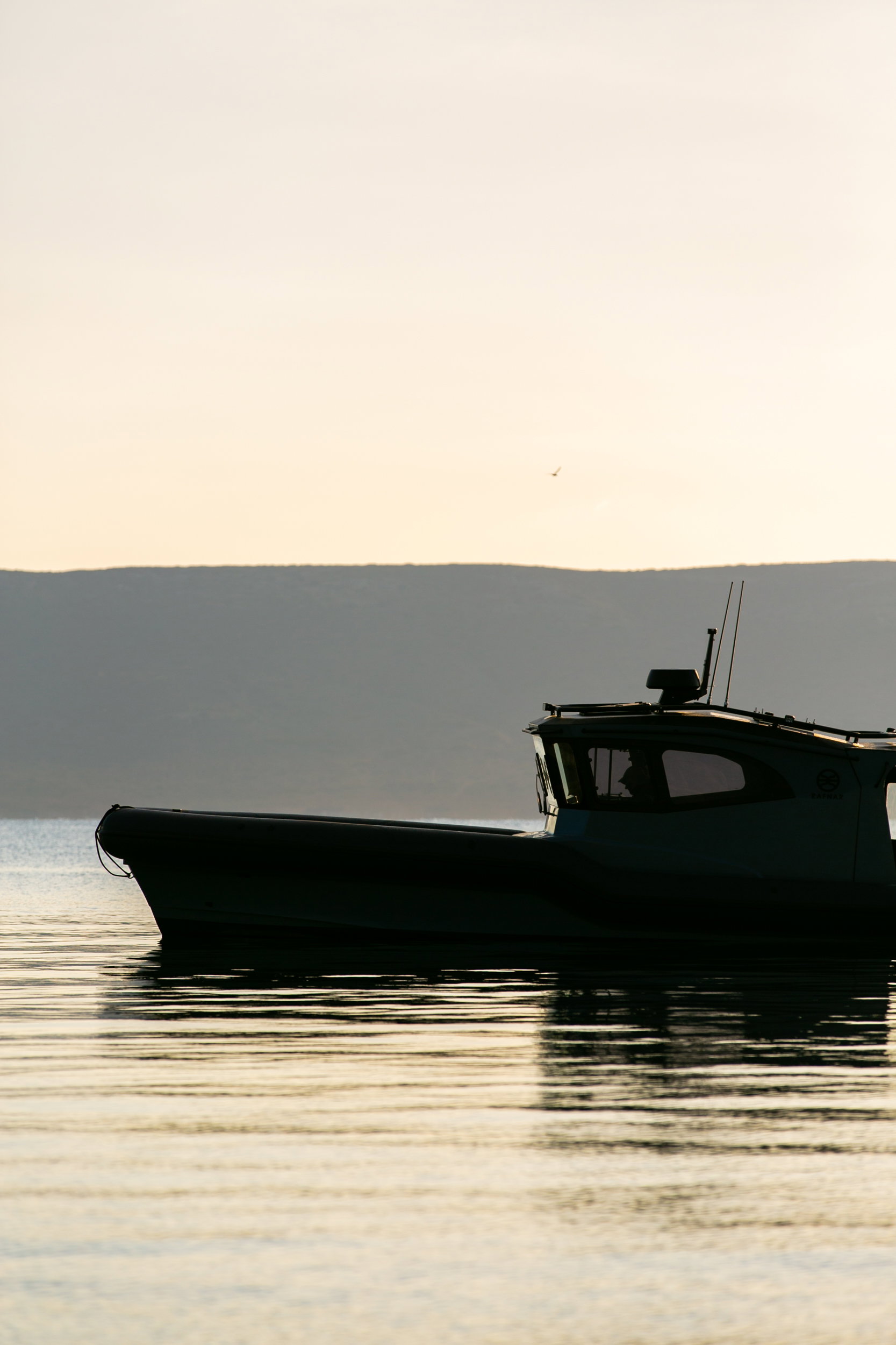 Rafnar 40 Cabin