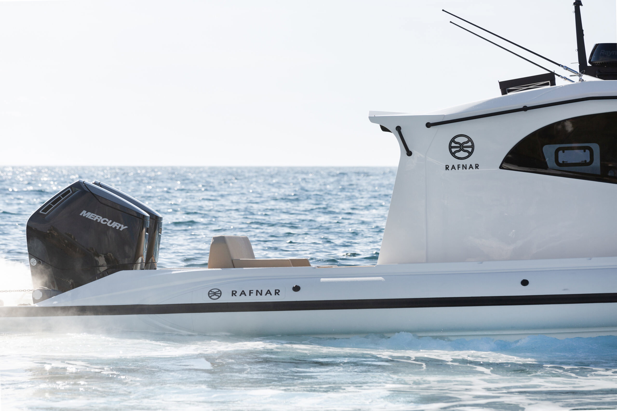 Rafnar 40 Cabin