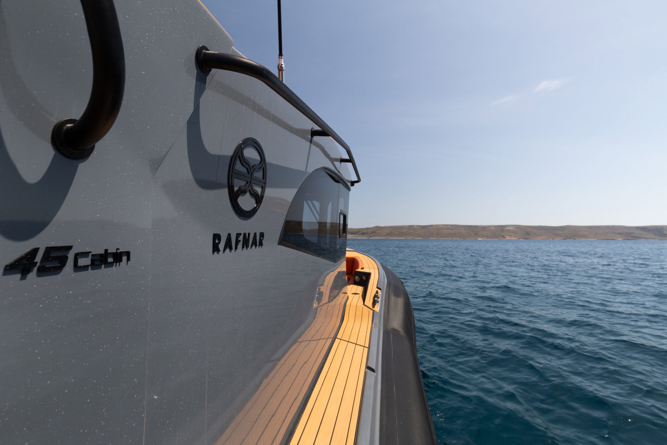 Rafnar 45 Cabin