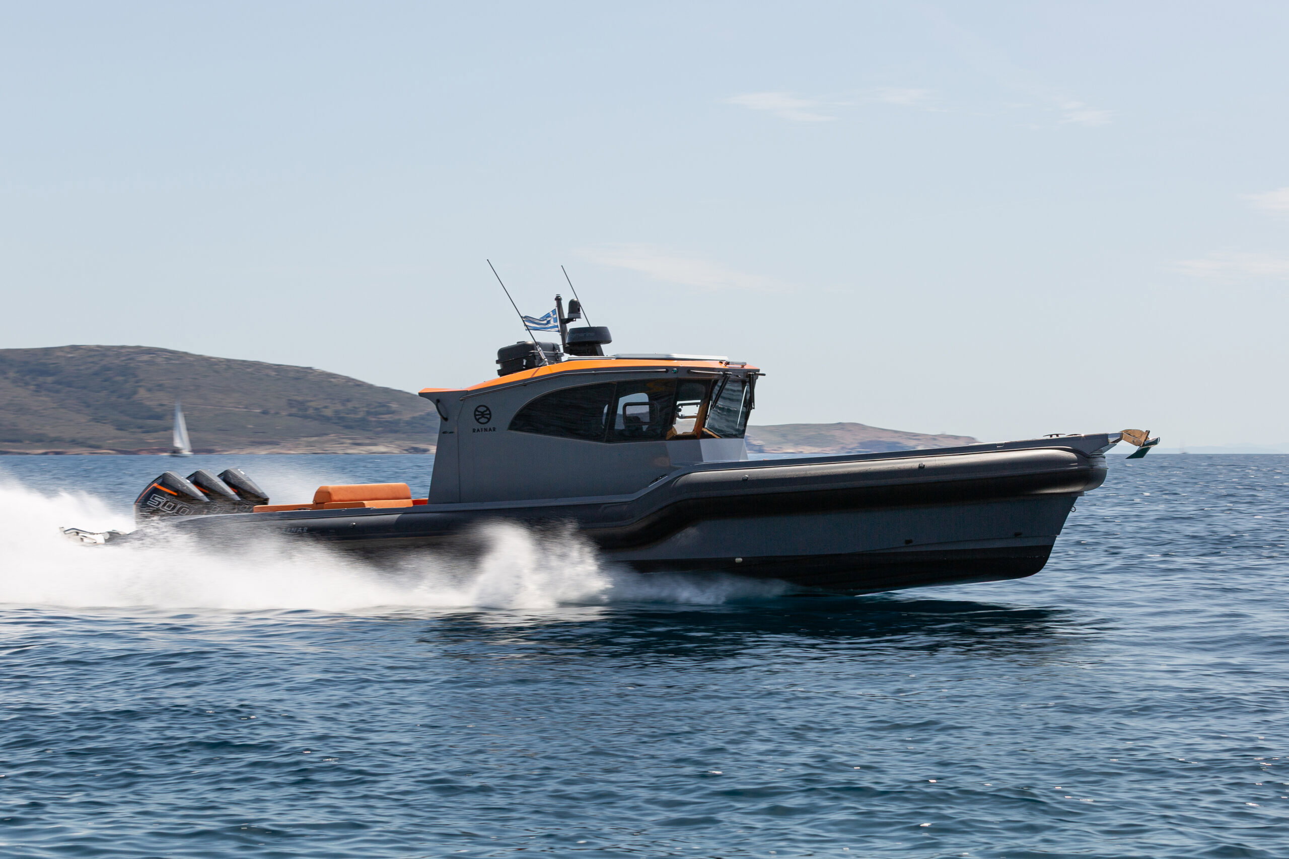 Rafnar 45 Cabin